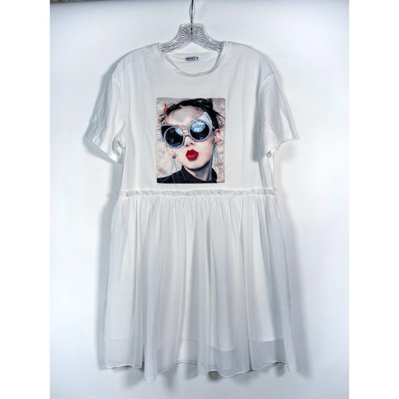 why dress Dresses & Skirts - Why Dress White Mini Dress Girl Face w Sunglasses Rhinestones Size M